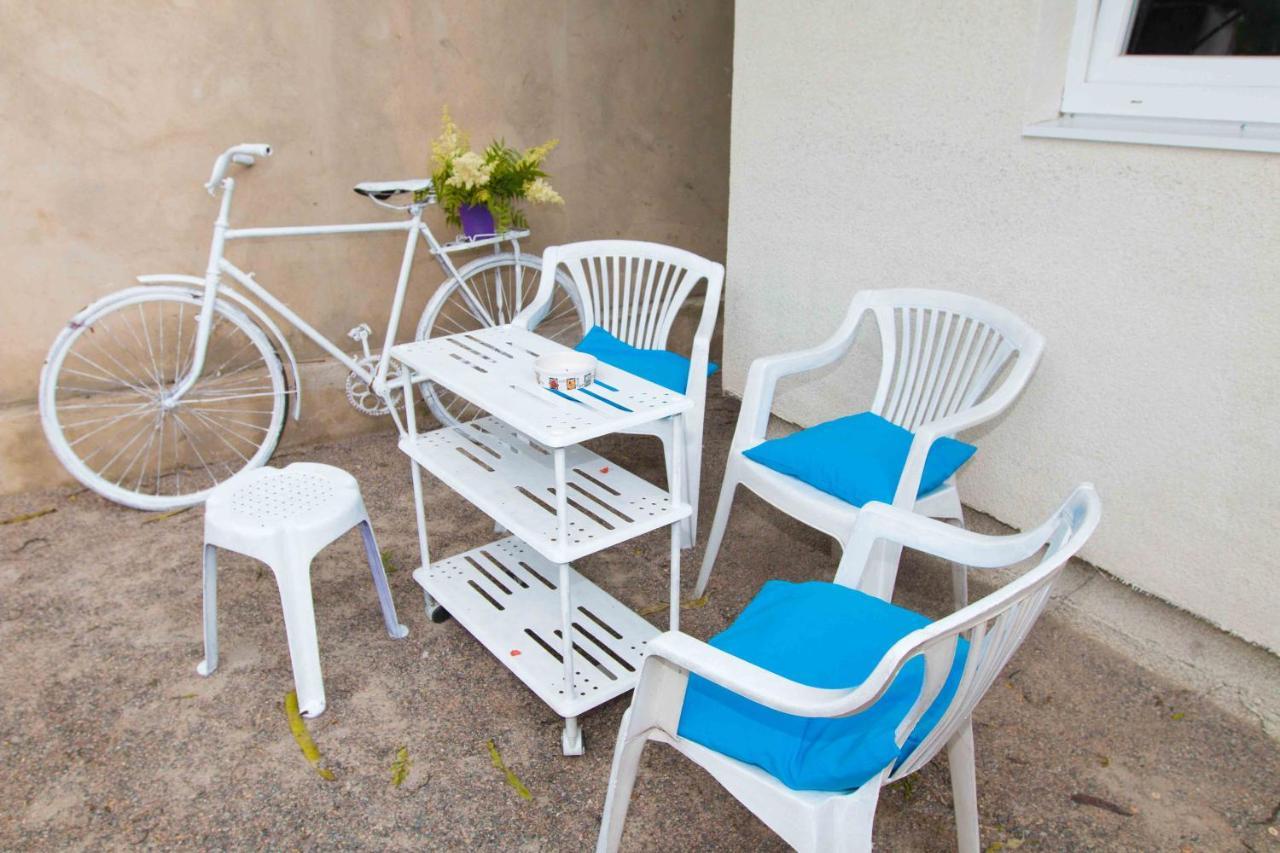 Ekonom-Domik Hotell Odessa Exteriör bild